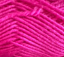 Load image into Gallery viewer, Personalised letter £10 (please add your garment separately)