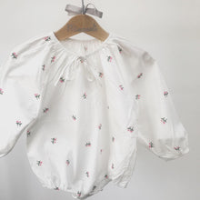 Load image into Gallery viewer, Rose bud summer floral romper