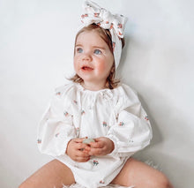 Load image into Gallery viewer, Rose bud summer floral romper