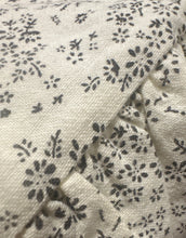 Load image into Gallery viewer, Brushed cotton cream  large collar dress
