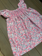 Load image into Gallery viewer, Beautiful pink floral summer dress
