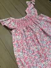 Load image into Gallery viewer, Beautiful pink floral summer dress
