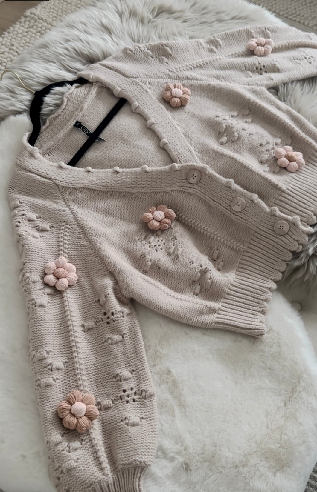 Mummy’s flower knit cardigan