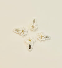 Load image into Gallery viewer, Christmas white snowflake hair clips
