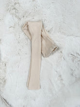 Load image into Gallery viewer, Cream cashmere feel leggings
