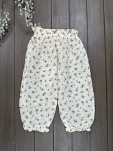 Load image into Gallery viewer, Floral summer trousers
