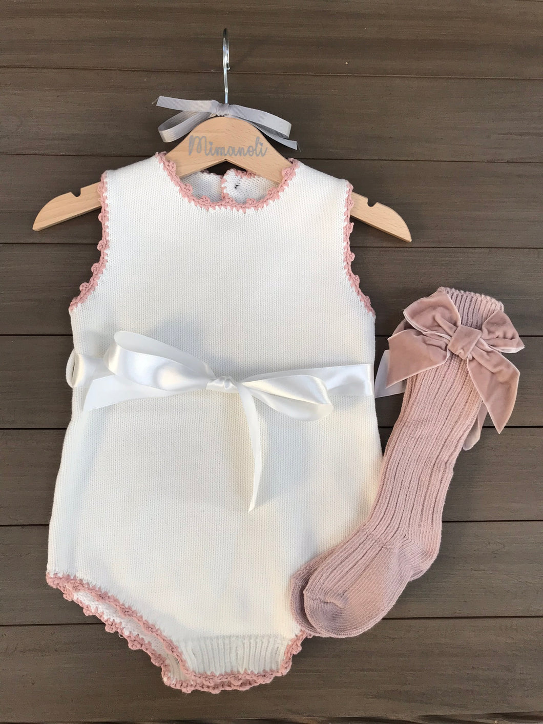 Sleeveless white ribbon tied romper