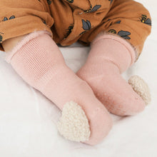 Load image into Gallery viewer, Pink Heart Baby socks
