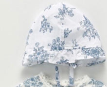 Load image into Gallery viewer, Blue floral bonnet
